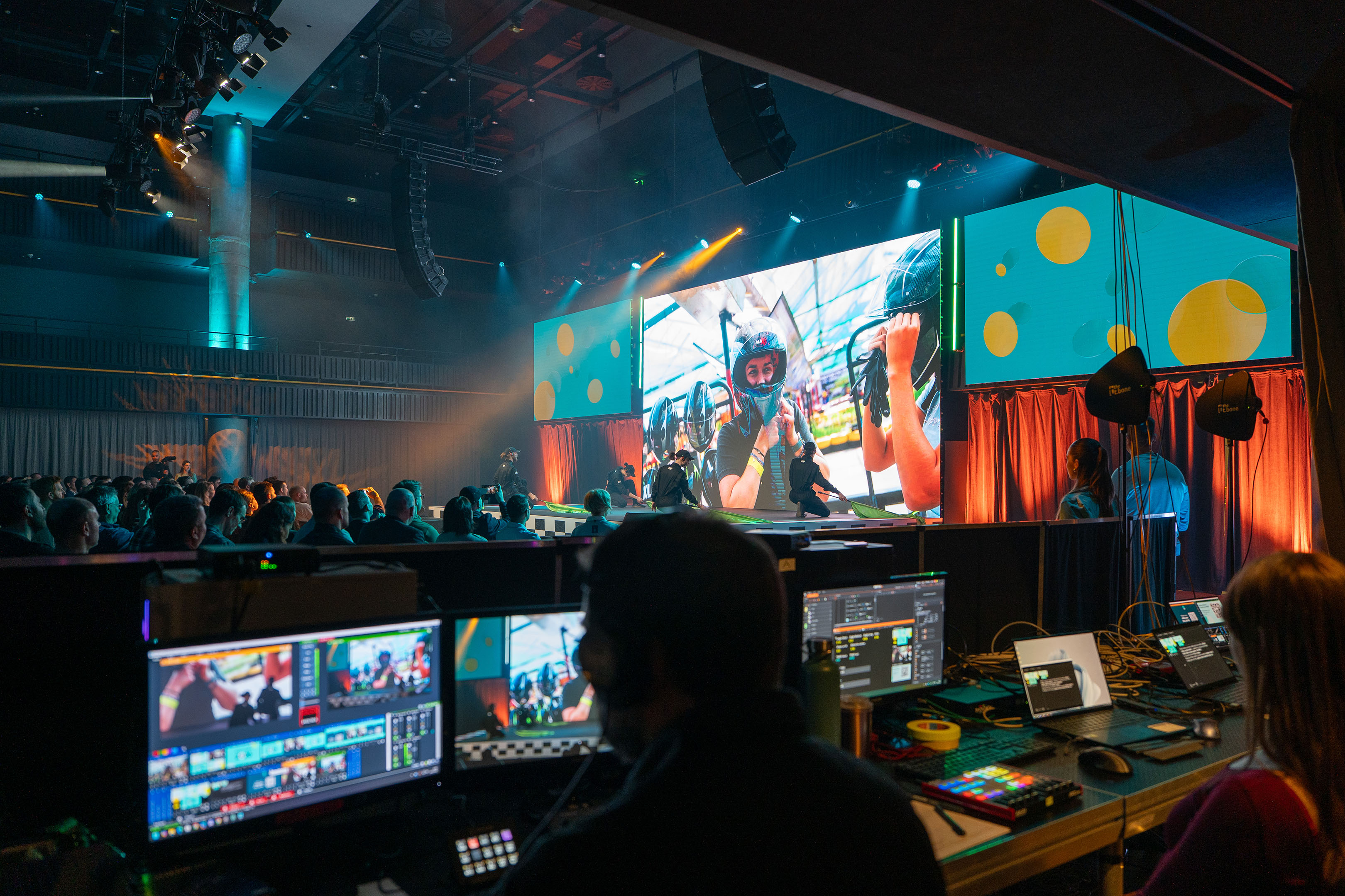 POZITIV Studio Live Event F1